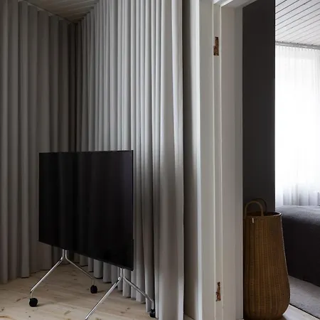 Apartament Stylish & Historical 1Br Downtown Apt